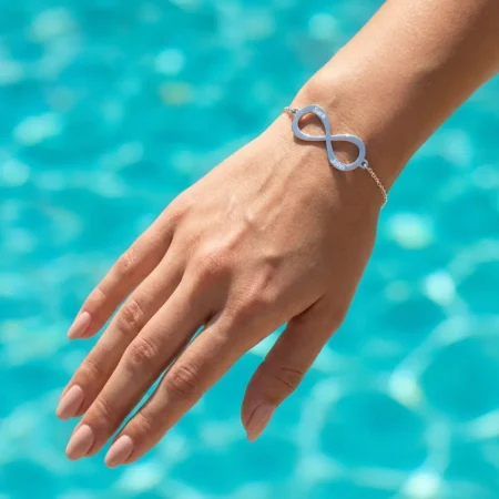 צמיד אינפנטי עם חריטת שמות