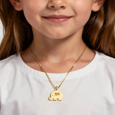 שרשרת פיל עם אות לילדה