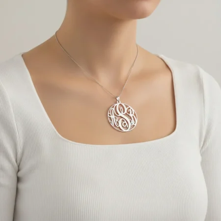 שרשרת מונוגרם עגול