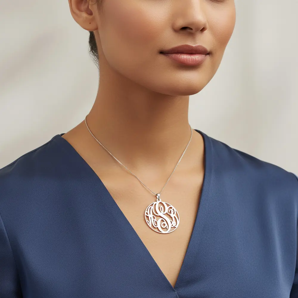 שרשרת מונוגרם עגול