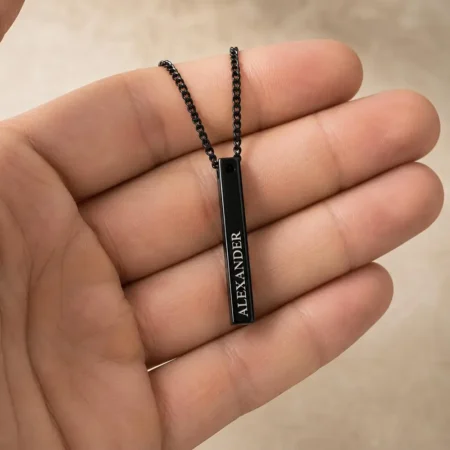 שרשרת בר שחורה עם חריטה אישית