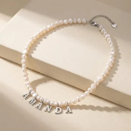 שרשרת פנינים שם