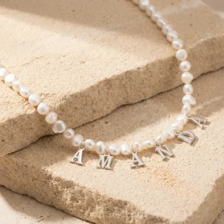 שרשרת פנינים שם