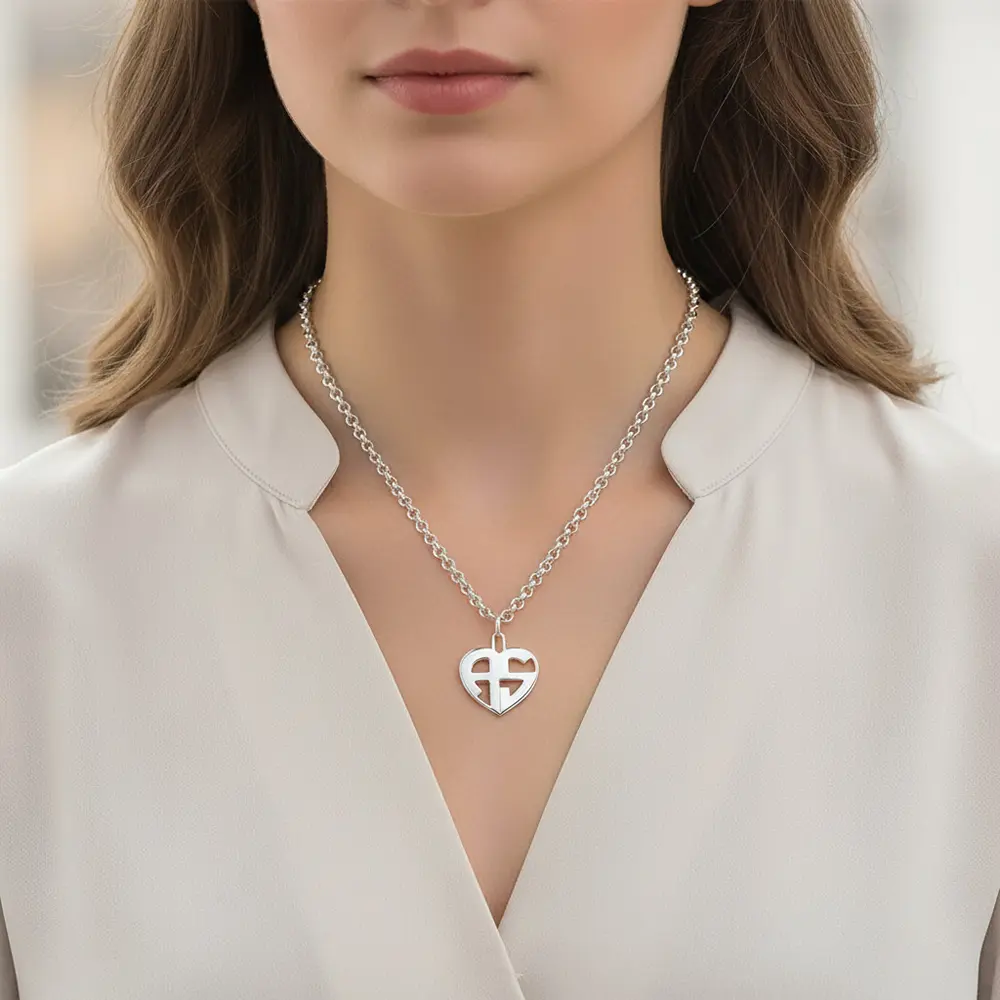 19X17 מ”מ שרשרת לב 2 אותיות