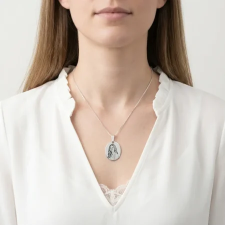 תליון אובלי עם תמונה של אהוב/ה