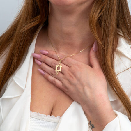 שרשרת מגן דוד מוארך