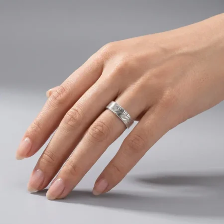 טבעת עם טביעת אצבע