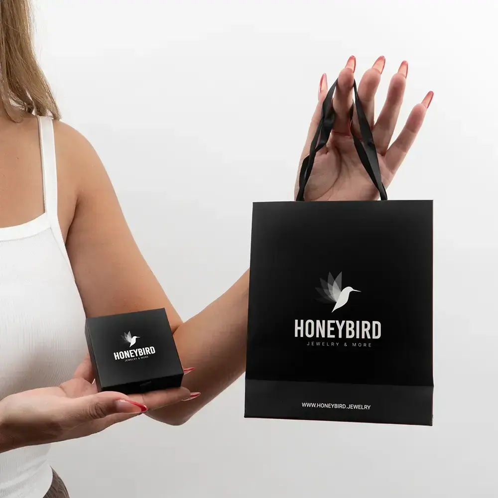 שקית וקופסא HONEYBIRD