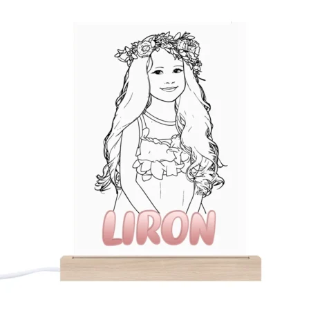 מנורת לילה זכוכית עם איור ושם