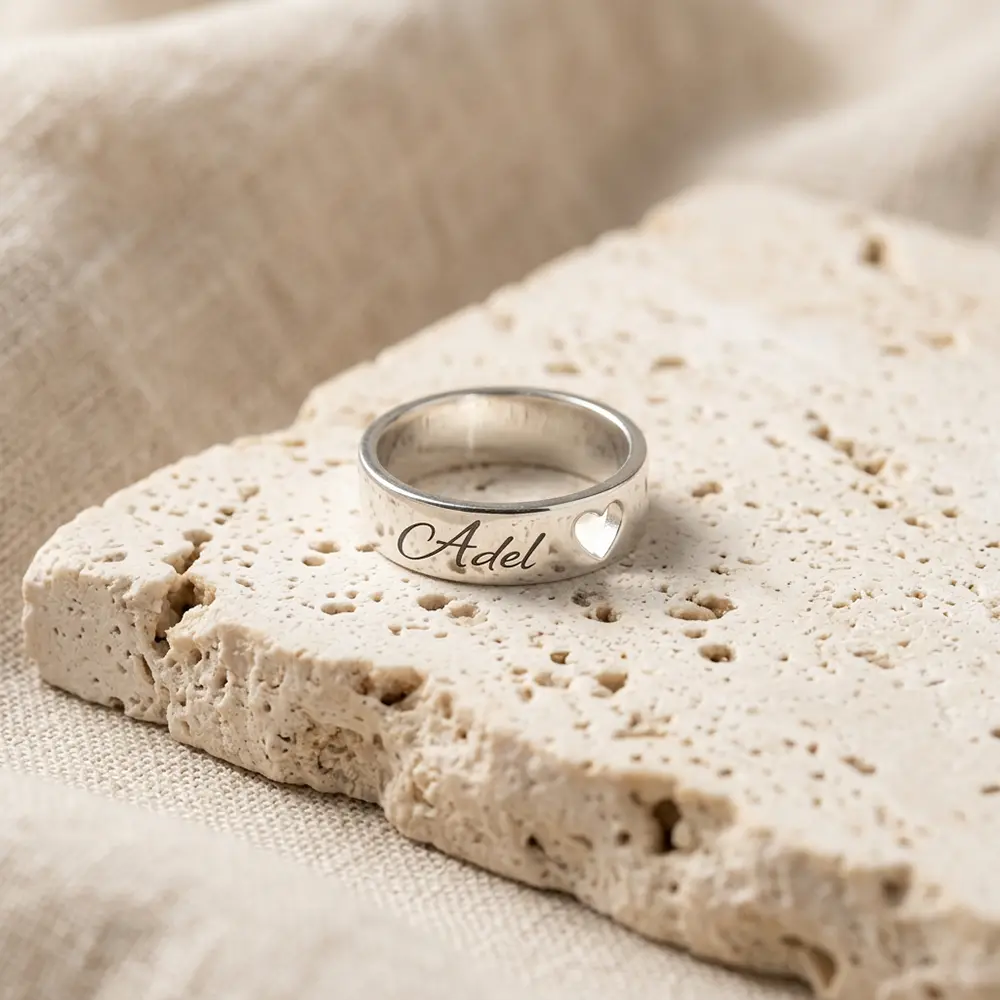 טבעת לב חלול עם חריטת שם