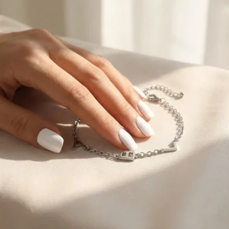 צמיד אותיות