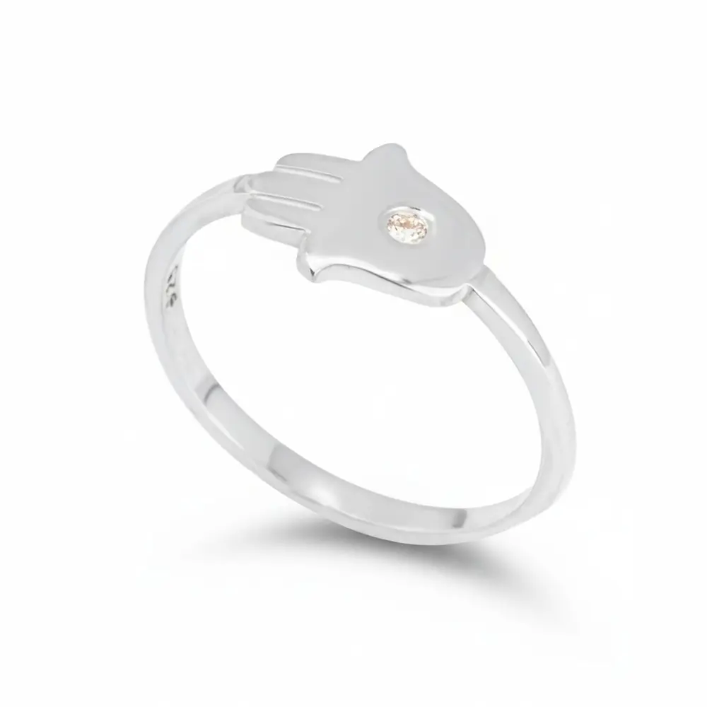 טבעת חמסה משובצת יהלום