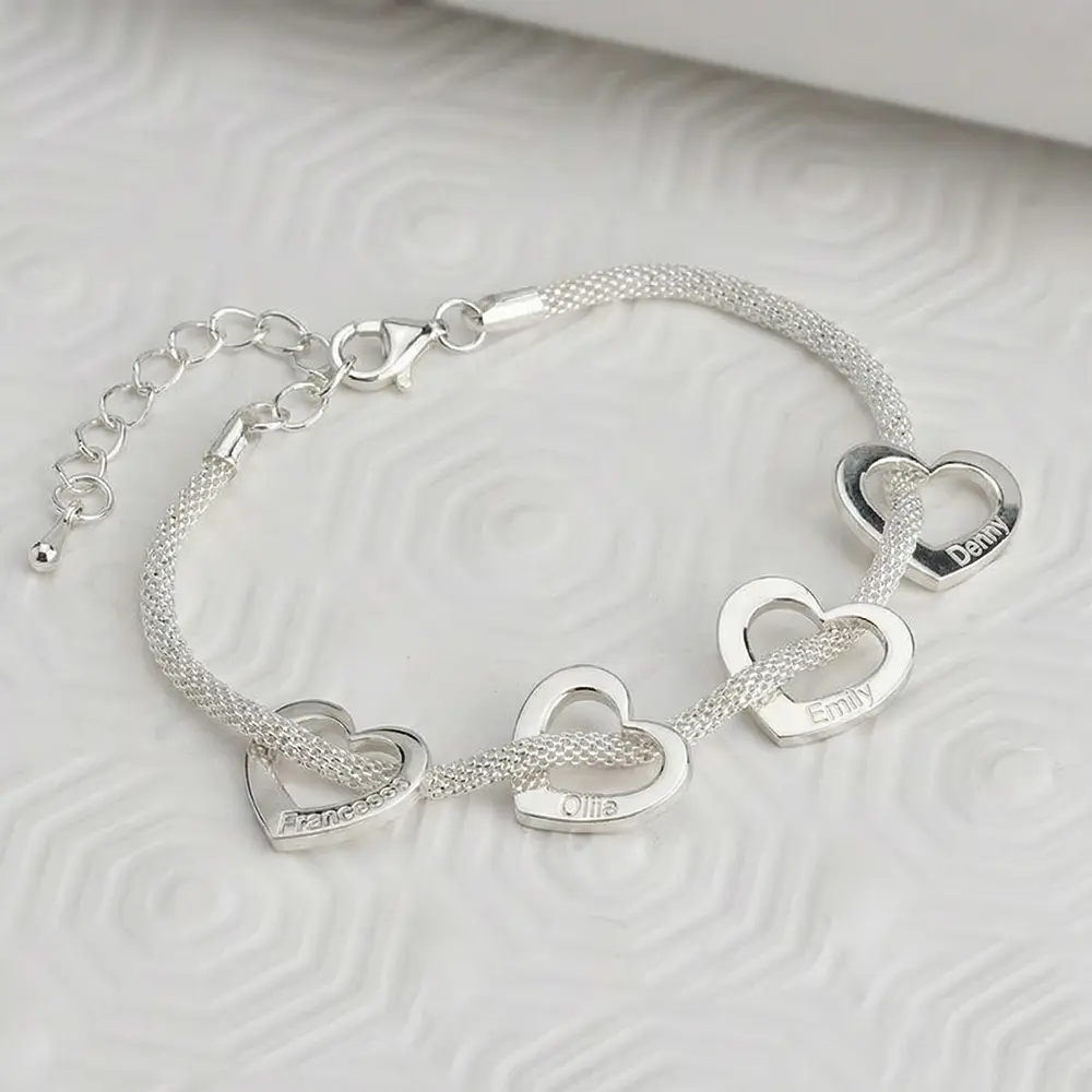 צמיד לבבות לאישה עם שמות הילדים