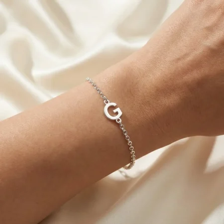 צמיד אות אישי לאישה