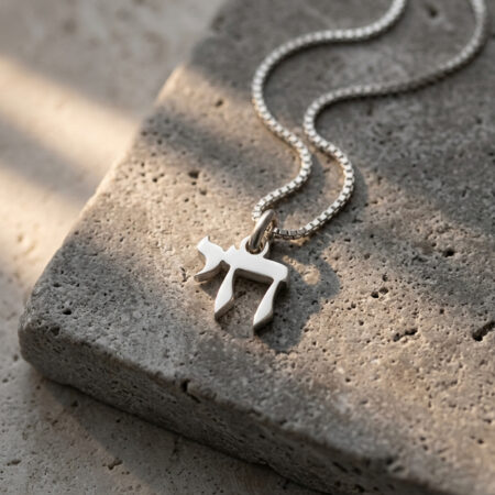 שרשרת חי עדינה לאישה