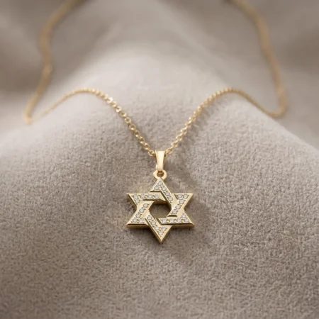 שרשרת מגן דוד משובצת לאישה